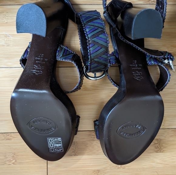 Double Strap Chunky Heel Platform Sandals - Picture 10 of 12